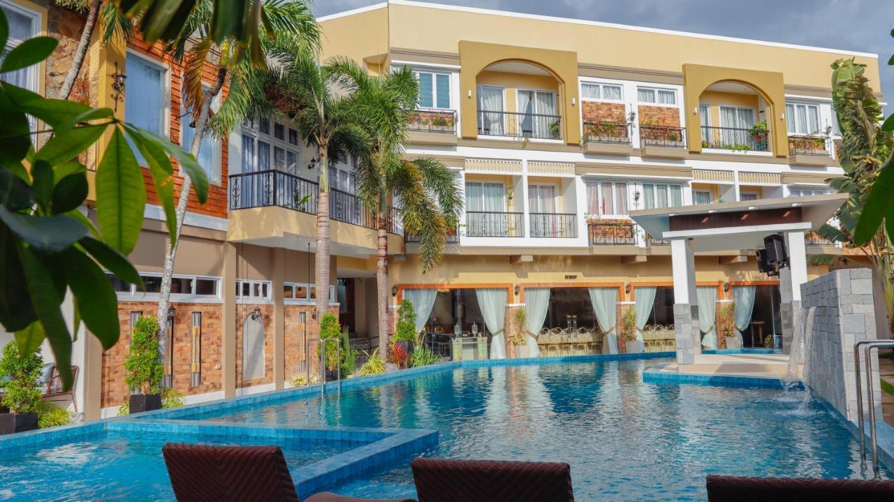 Ragazzi Resort Hotel Naga  Εξωτερικό φωτογραφία